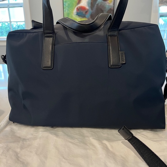 AWAY Luggage Set - Picture 3 of 10